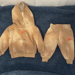 Nike Tan and Orange Hoodie Set